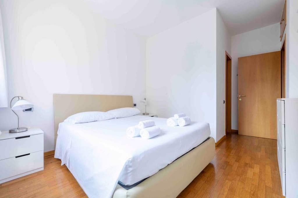 Appartamento Bellissimo Bilocale Con Terrazzo